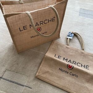 Le Marché (grocery market) Natural Jute Tote Bags